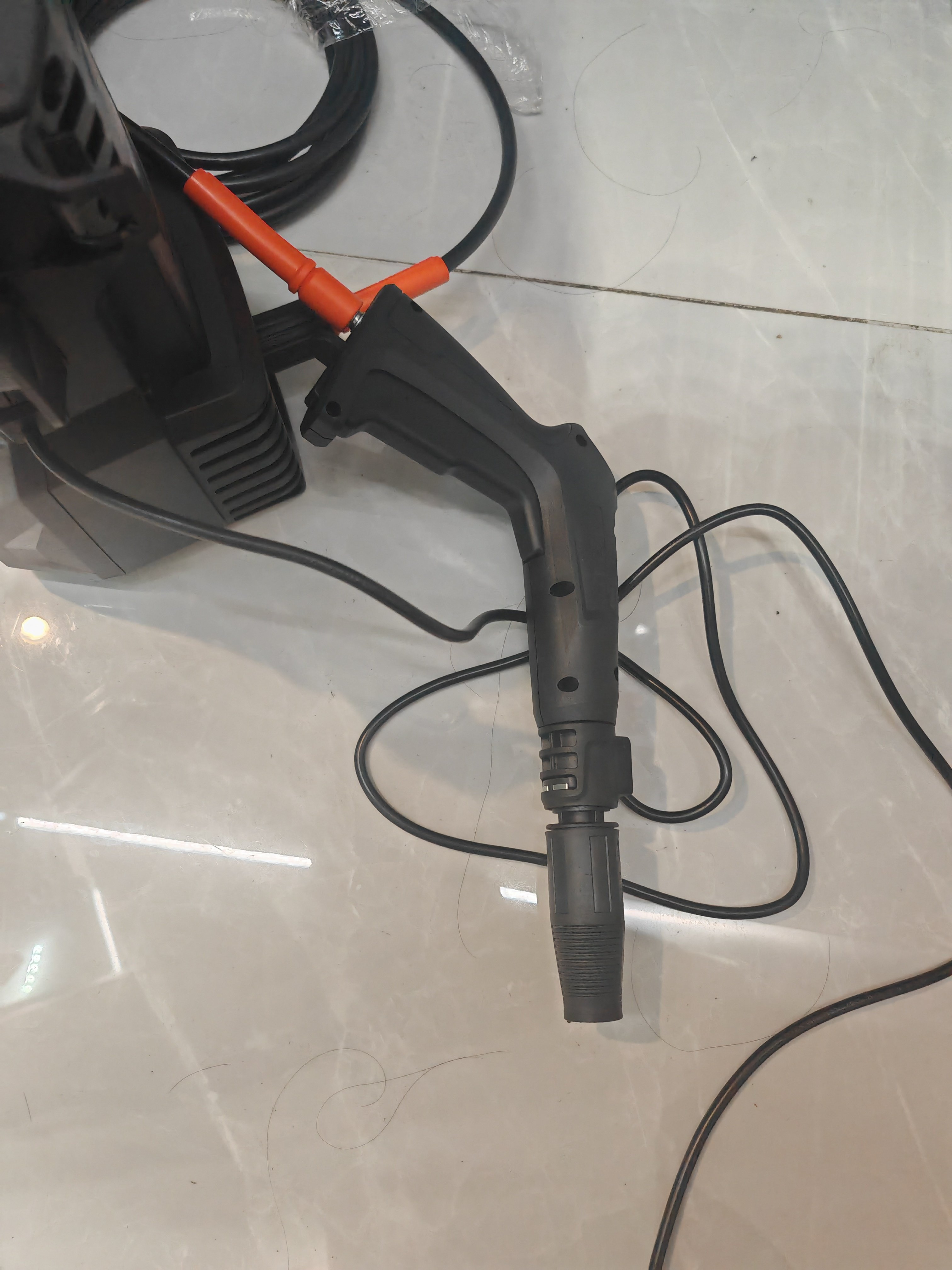 亿力家用洗车机220V高压水枪便携式清洗机滚轮款通水卷管