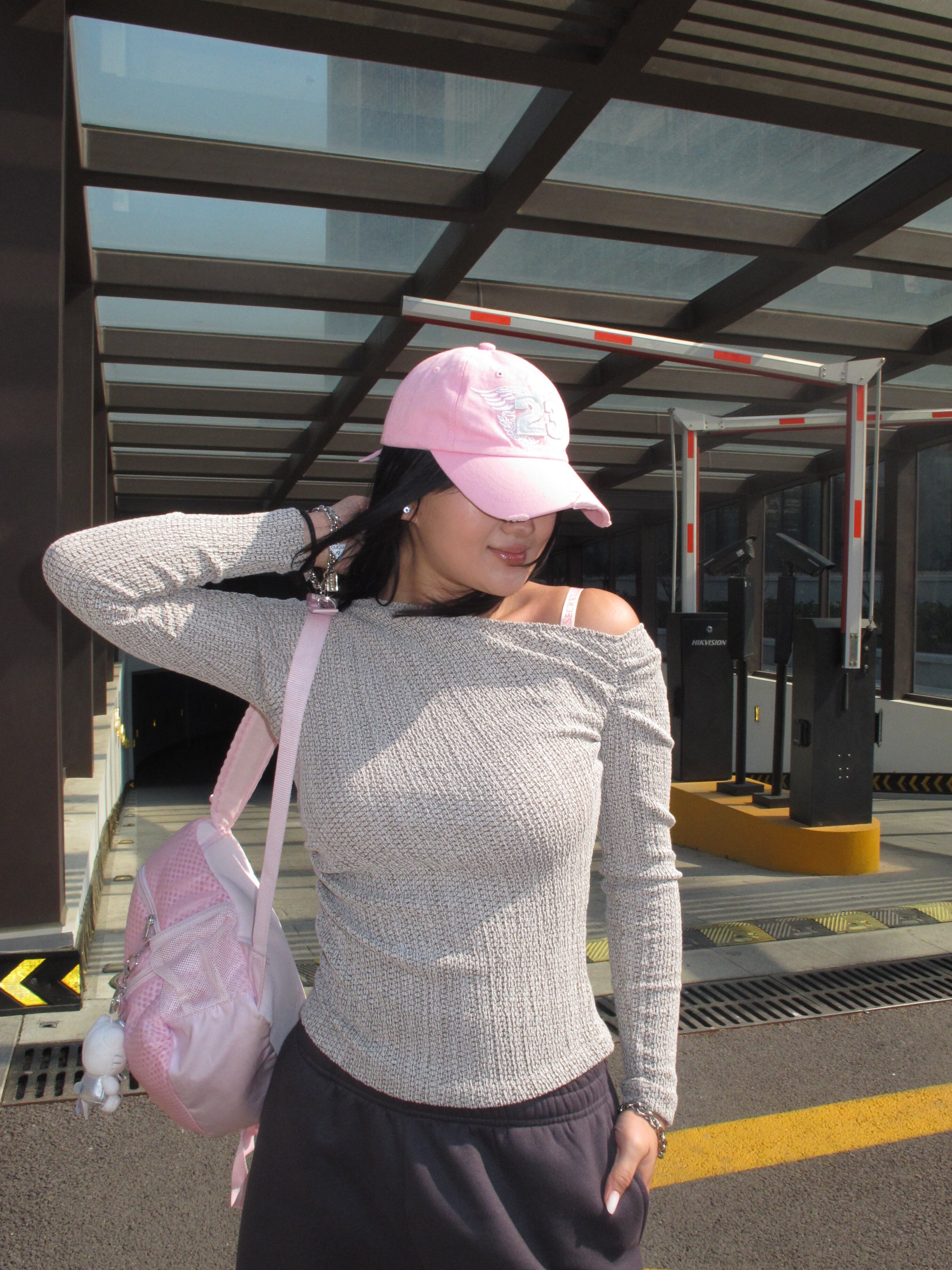 VICTORIA'S SECRET维密单依纯同款果冻条反重力Plus+内衣 小升杯设计