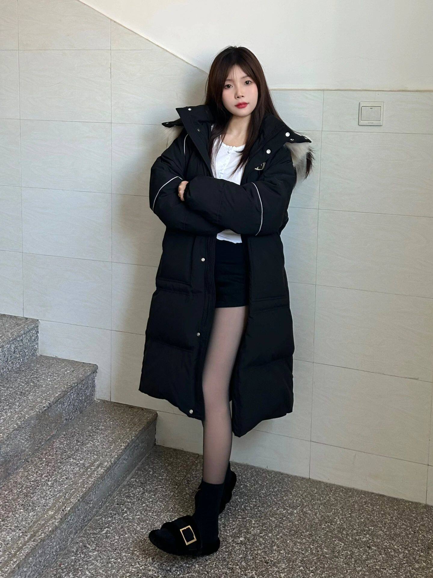 小野和子冬季黑丝光腿神器 加绒双层设计保暖不臃肿 替换装方便实用