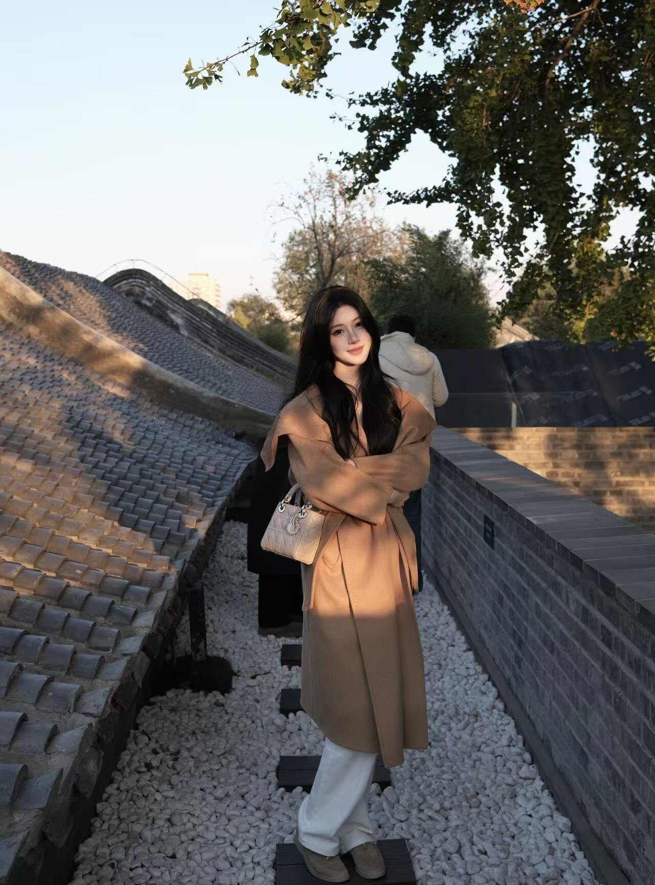 JIUCHIC|M家Rienza大翻领双面水波纹山羊绒大衣