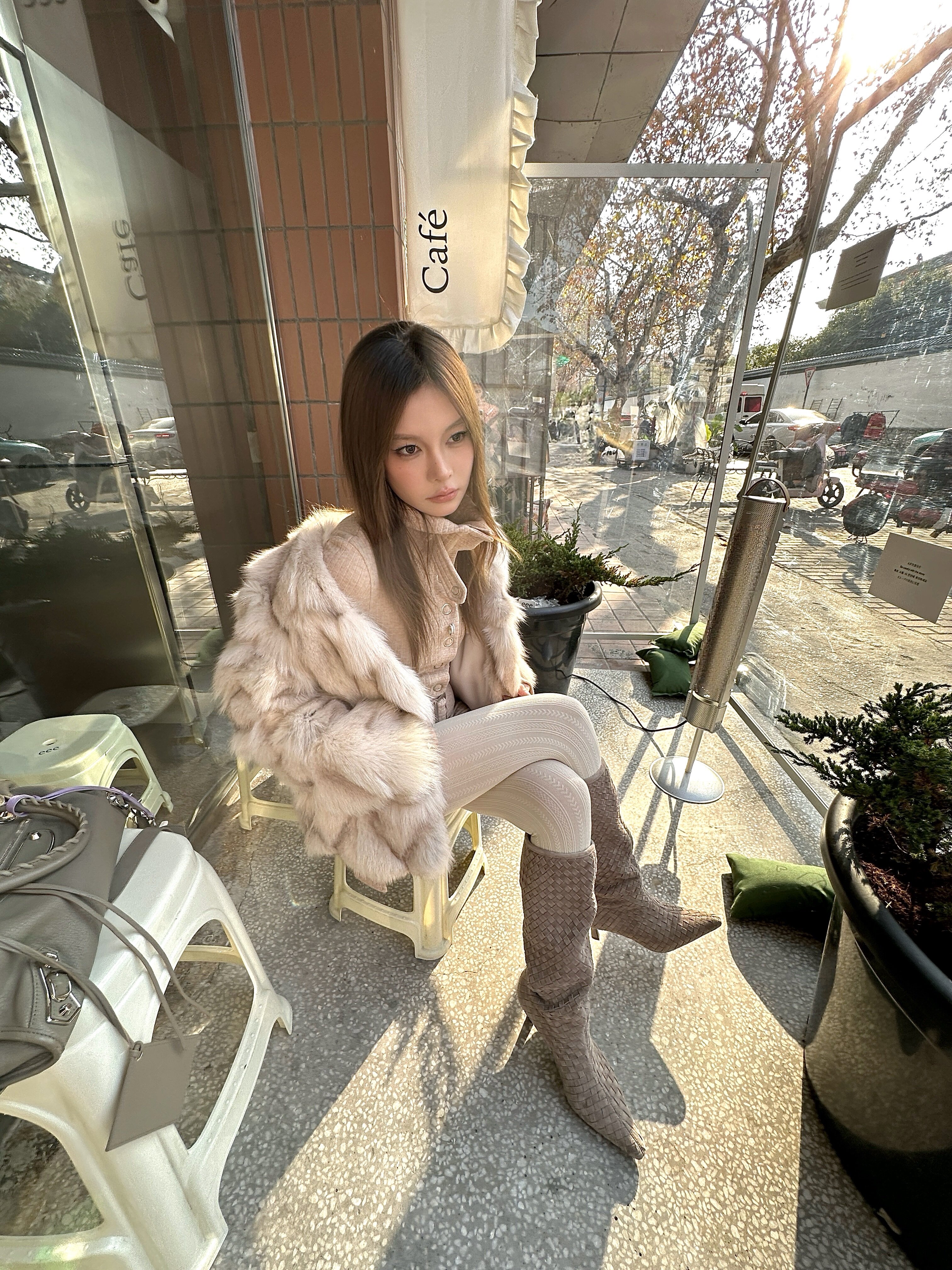 Le' Murmure冬季时尚羊反绒长筒靴堆堆设计慵懒随性 高跟拉长腿部比例