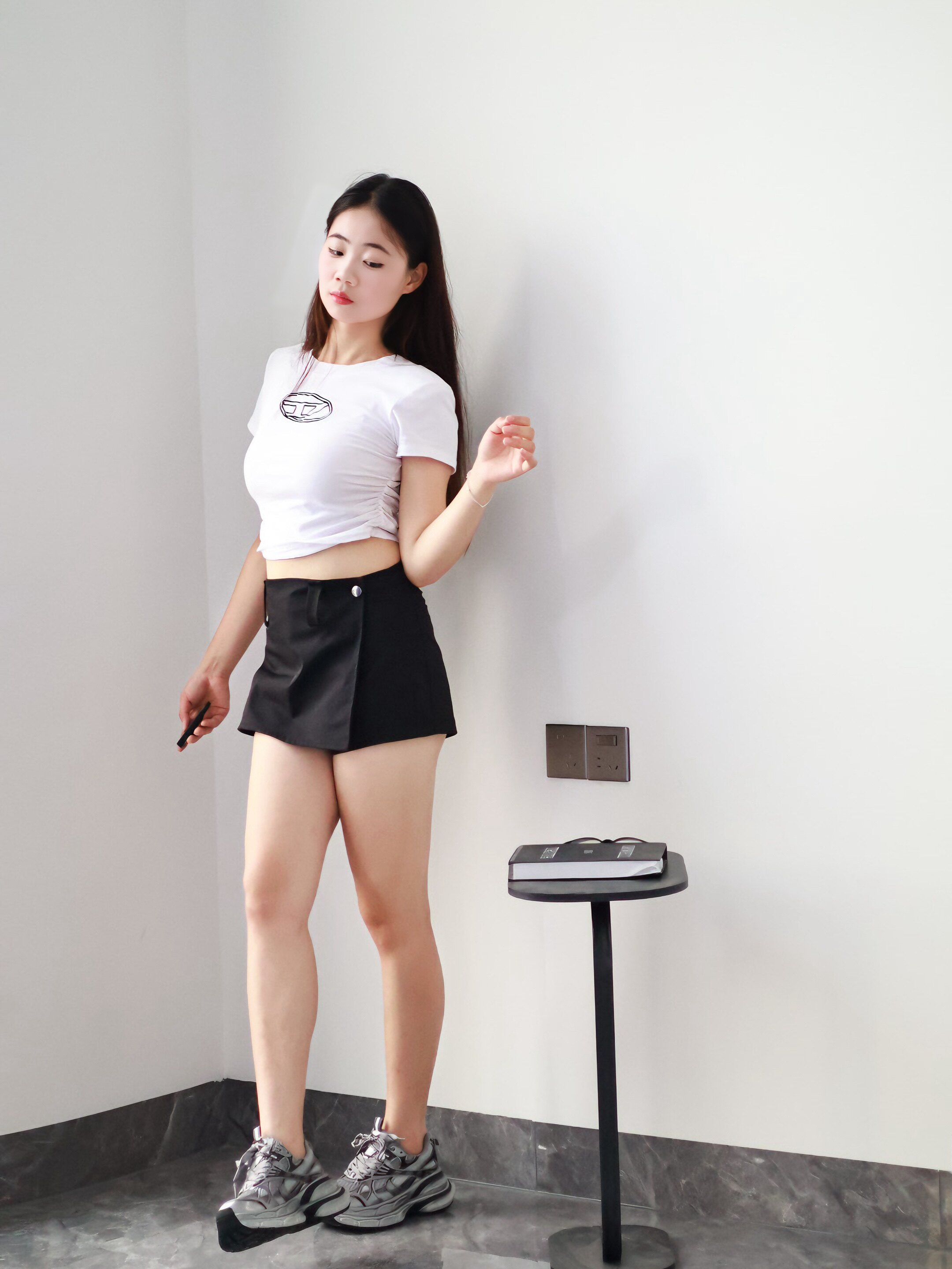 迪丽热巴同款骆驼银月老爹鞋 厚底增高拉长比例 银色系未来感十足