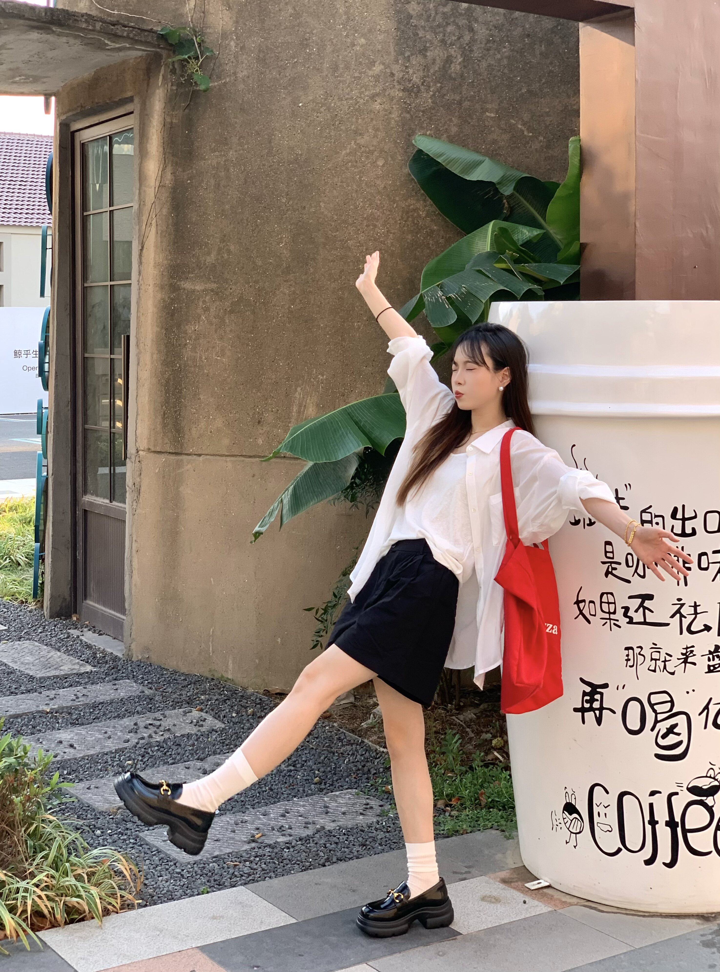 TATA李兰迪同款乐福鞋,魔法侦探系列甜酷出街,一双搞定春夏时髦穿搭!