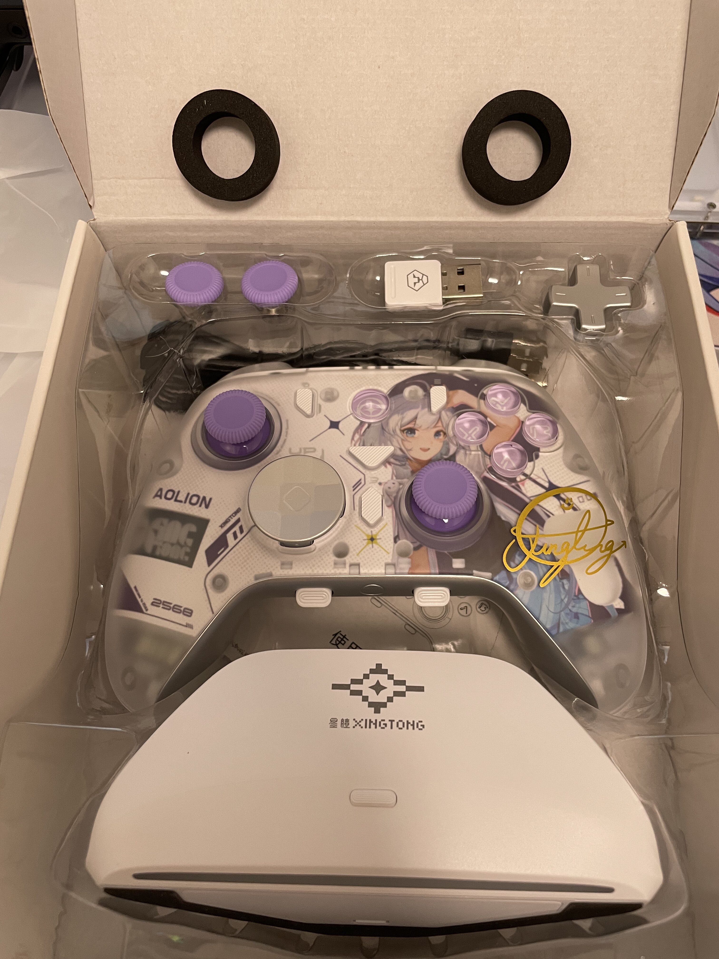 AOLION澳加狮K20游戏手柄星瞳联名款无线手柄支援PC Switch2 iOS安卓