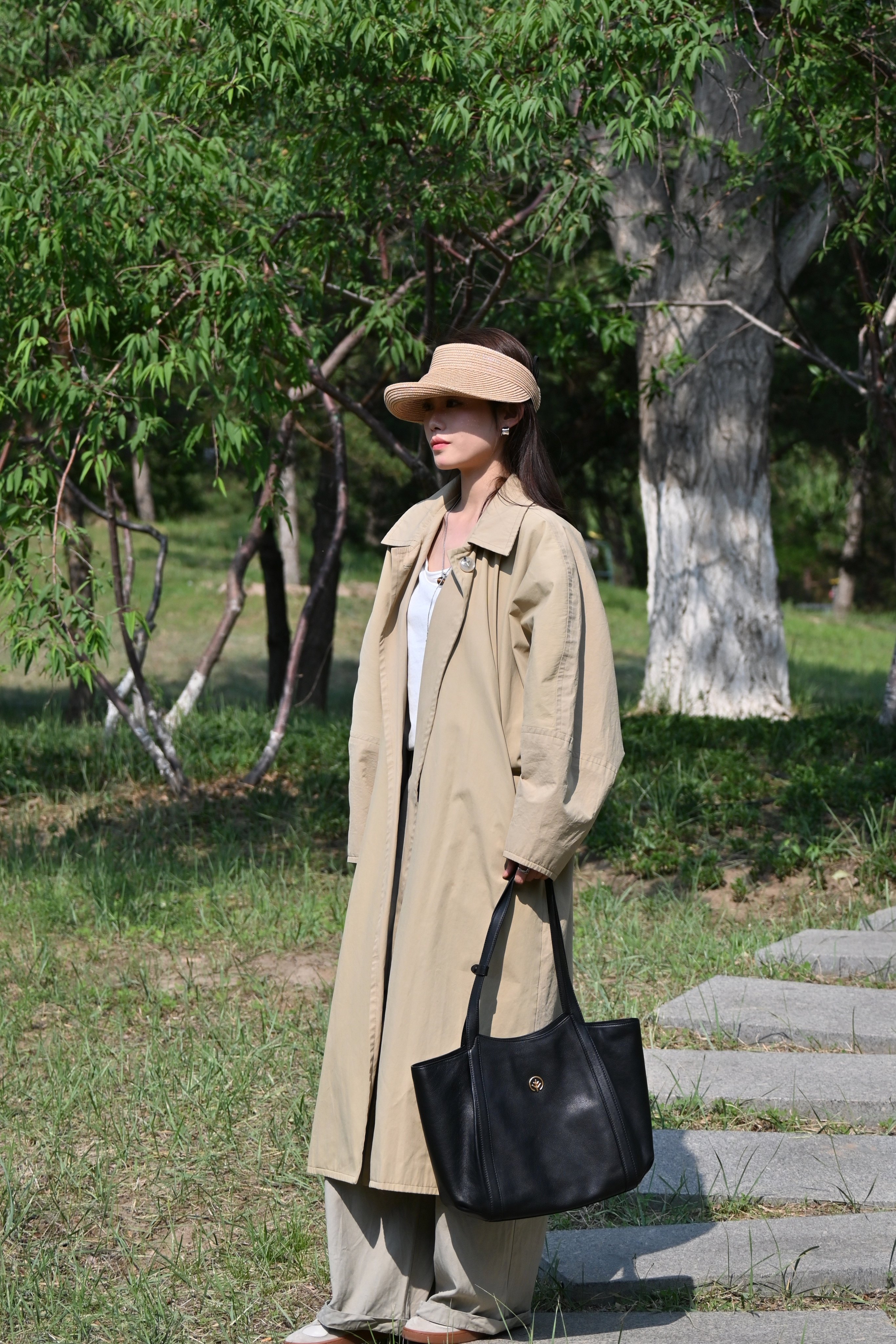 明星同款BAGTREE包包树「晚枫包」：植鞣牛皮的时光养色美学