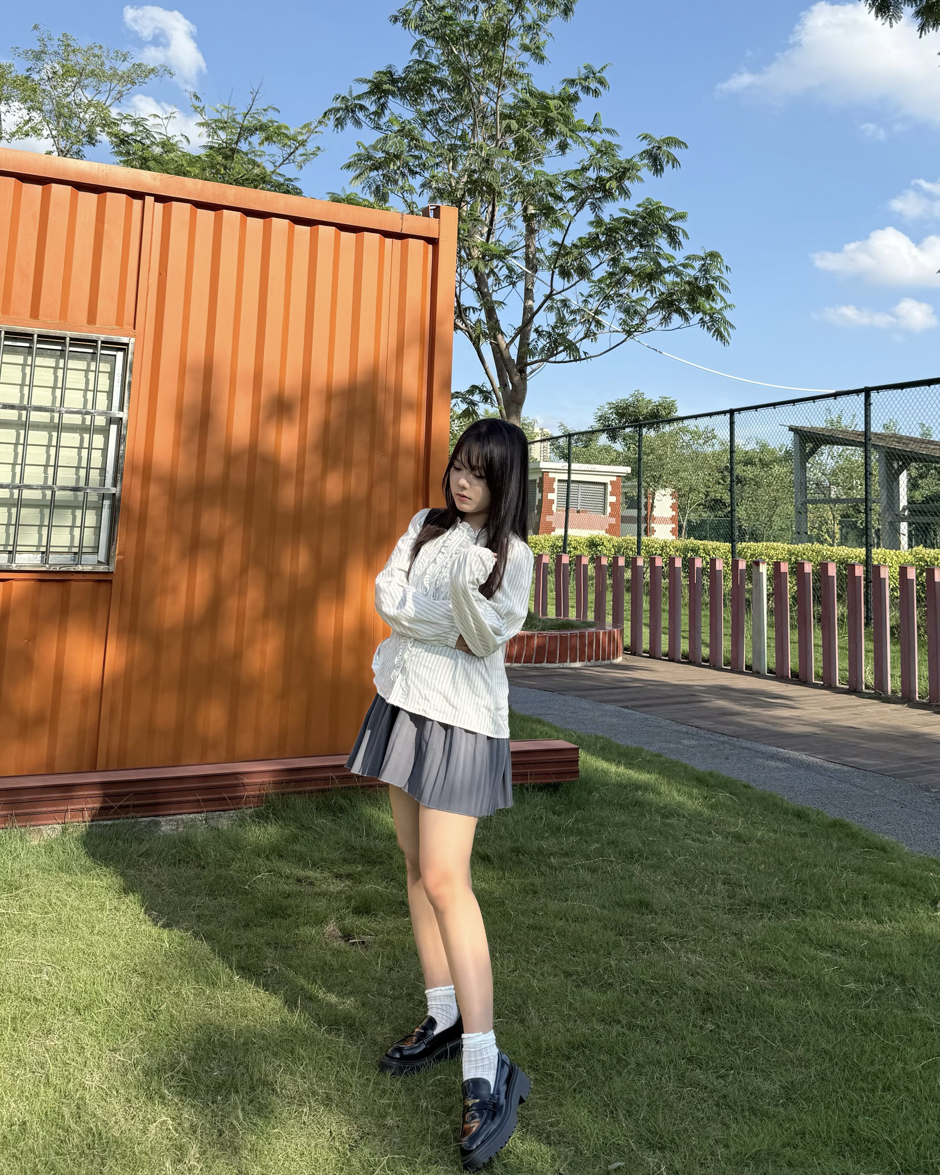 田曦薇同款百丽海鸥乐福鞋2.0 厚底增高设计拉长比例 真皮材质柔软亲肤