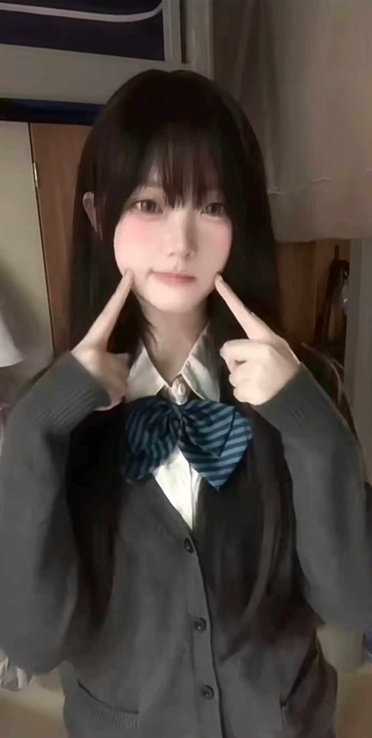 真我黑长直漫画齐刘海假发套 全真发整顶设计 自然隐形无痕贴合 长发飘逸顺滑