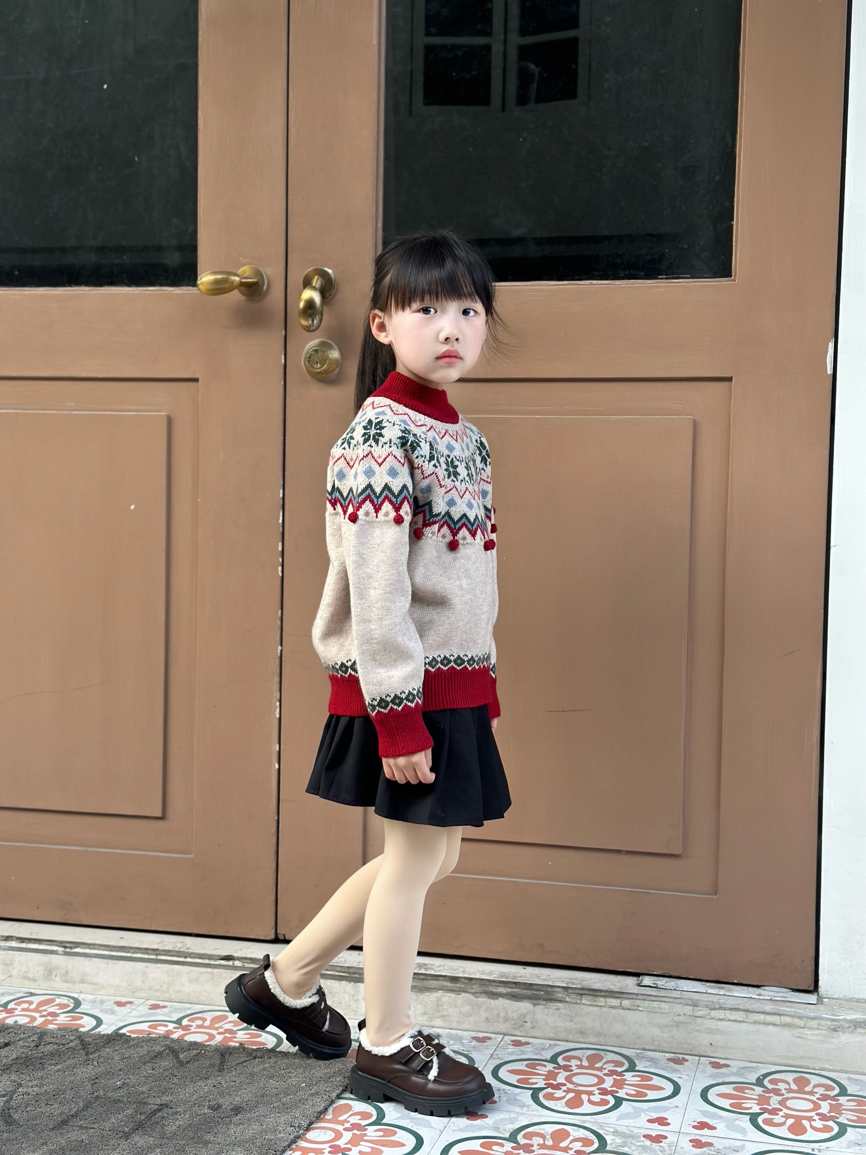 Customer photo for Samba Red, 120cm