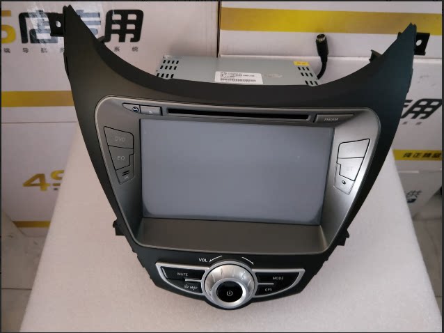 Modern Landing Special on-board special dvd Android large screen DVD voice smart navigation Bluetooth backing up All