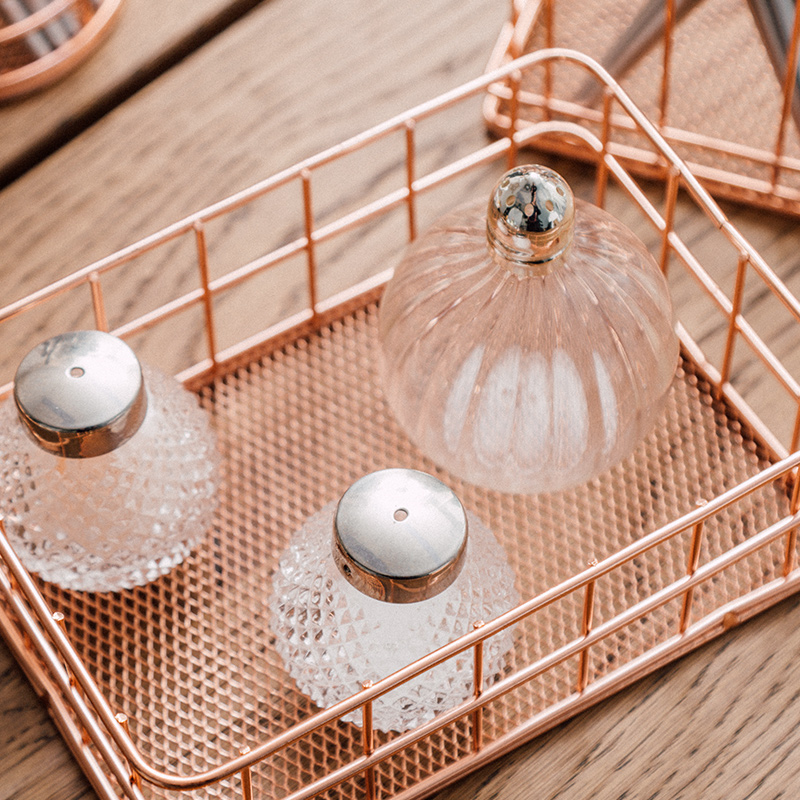 Porcelain soul Nordic, wrought iron receive basket receive desktop snack box, cosmetics r basket hanging sundry receive basket