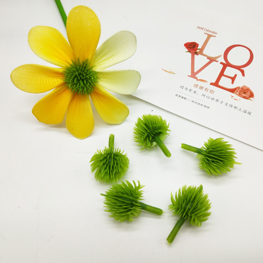 Naughty edge Eastern fence Flower Sox Flower Material Flower Chrysanthemum Flowers Core Accessories Green Fruit Chrysanthemum Core