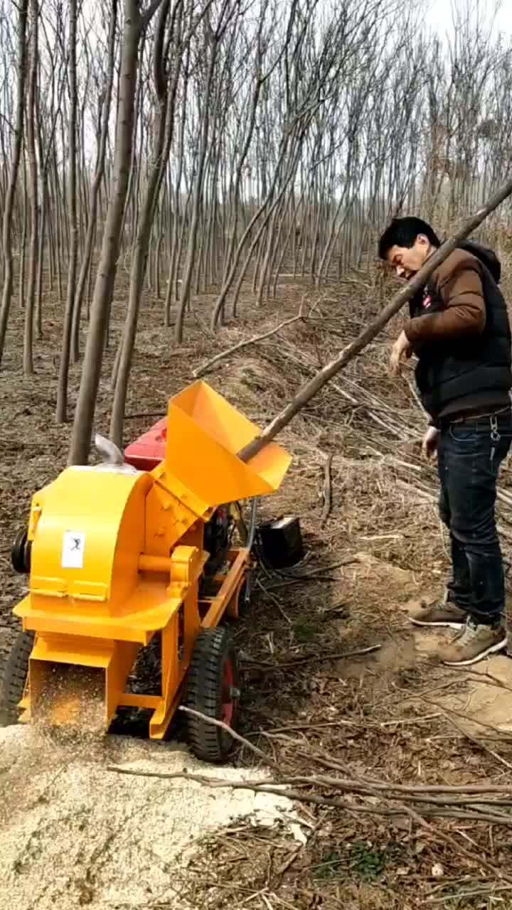 Sawdust Portable Hammer Mill Crushers Wood Shredder Mobile Diesel