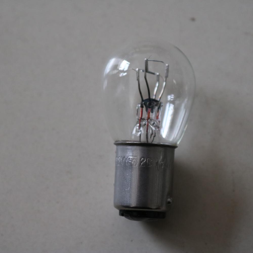 Bóng đèn phanh Qingqi Suzuki Wang GS Junwei GSX125 Sai Chi QS110 Chun Chi GT bóng đèn đuôi 12V21 5W - Đèn xe máy đèn hậu sirius độ