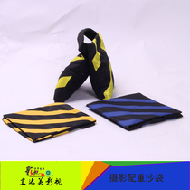 Studio ceiling light frame Cantilever frame Magic leg c-frame Heavy weight Heavy weight Sandbag Small sandbag