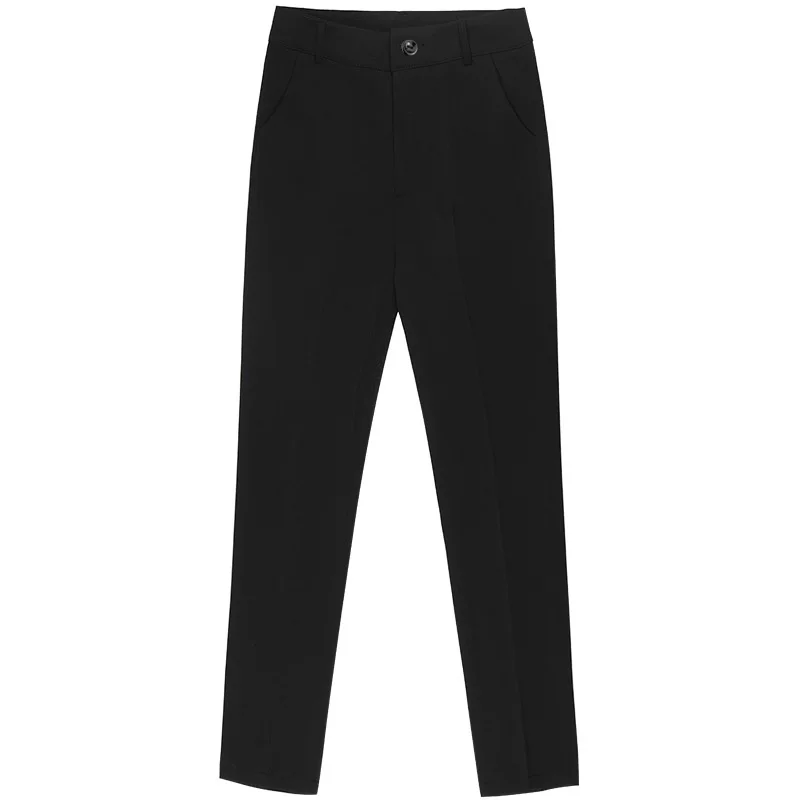 Чёрный fitted костюм?