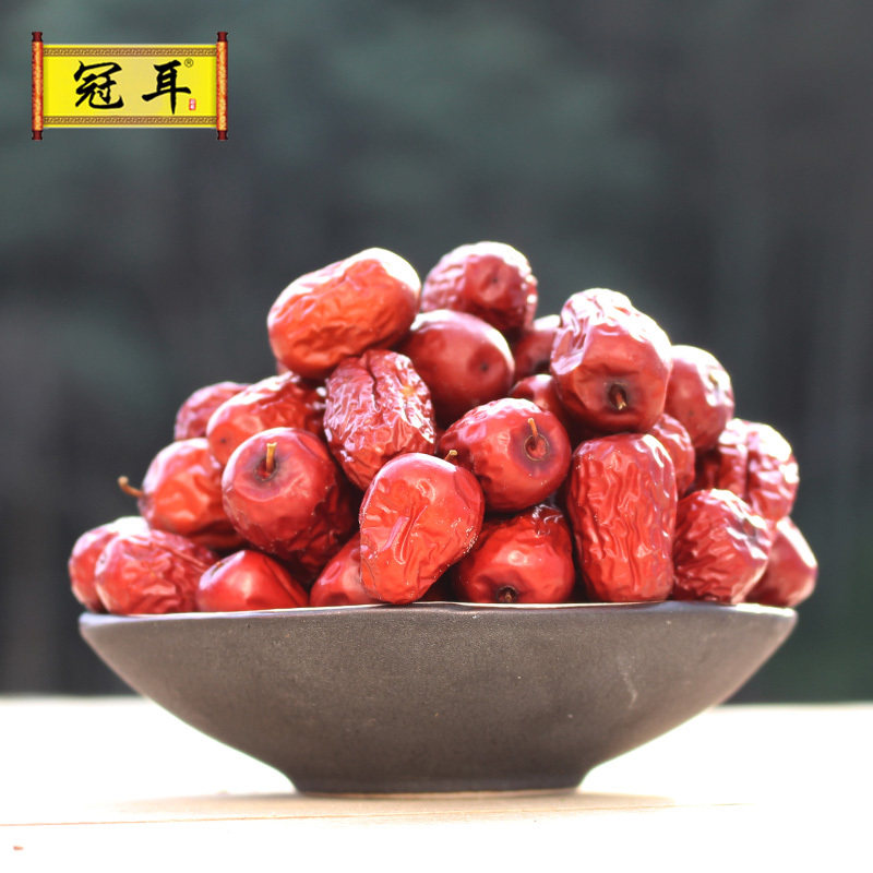 Crown Ear Gold Silk Small Date Bubble Water Red Date Dry Small Package Hitchberry Lotus Seed Spoon Sweet Soup Non and Tian Red Dates