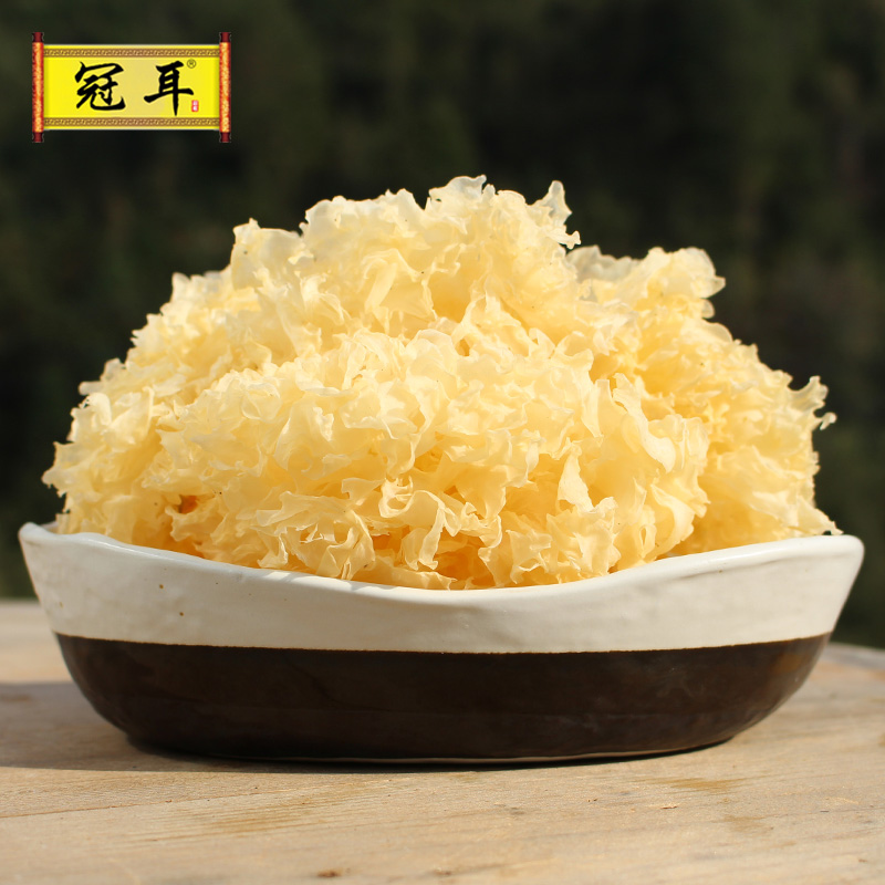 Crown ear Snow ear white fungus Glutinous Ear Ugly Ear Dry Goods Gutian Terte Silver Ear Lotus Seed Spoon Material Buy 3 Sending 1