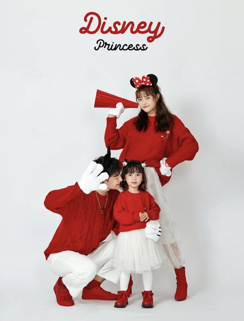 Children's photography clothing photo studio photo fashion parent-child wear red sweater New Year's photo family photo photo props