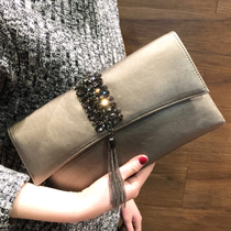 Tide brand leather clutch bag 2021 new bag womens Korean version fashion tassel bag temperament high-end crossbody small bag trend