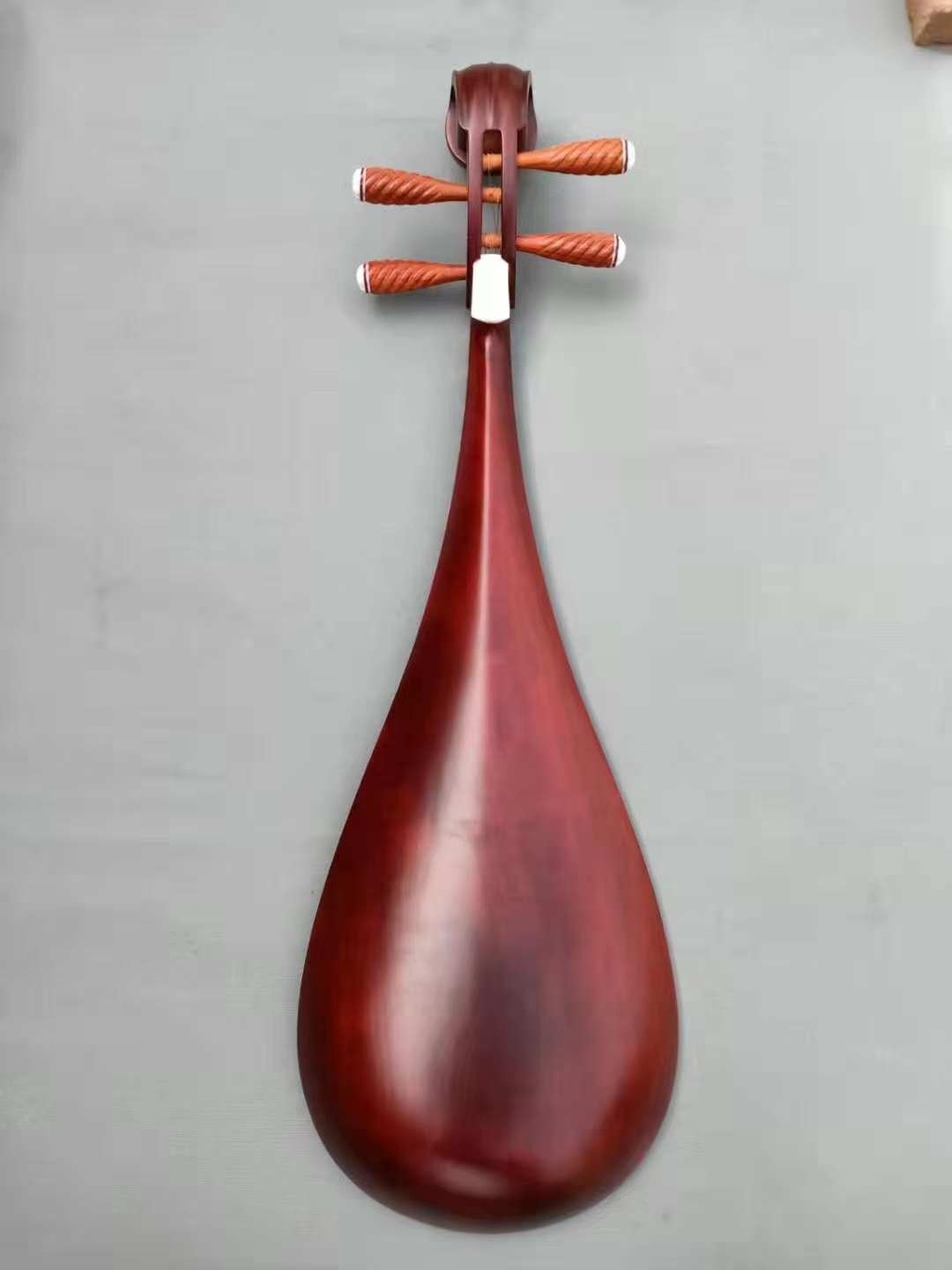 Professional adult pipa with rosewood axis
