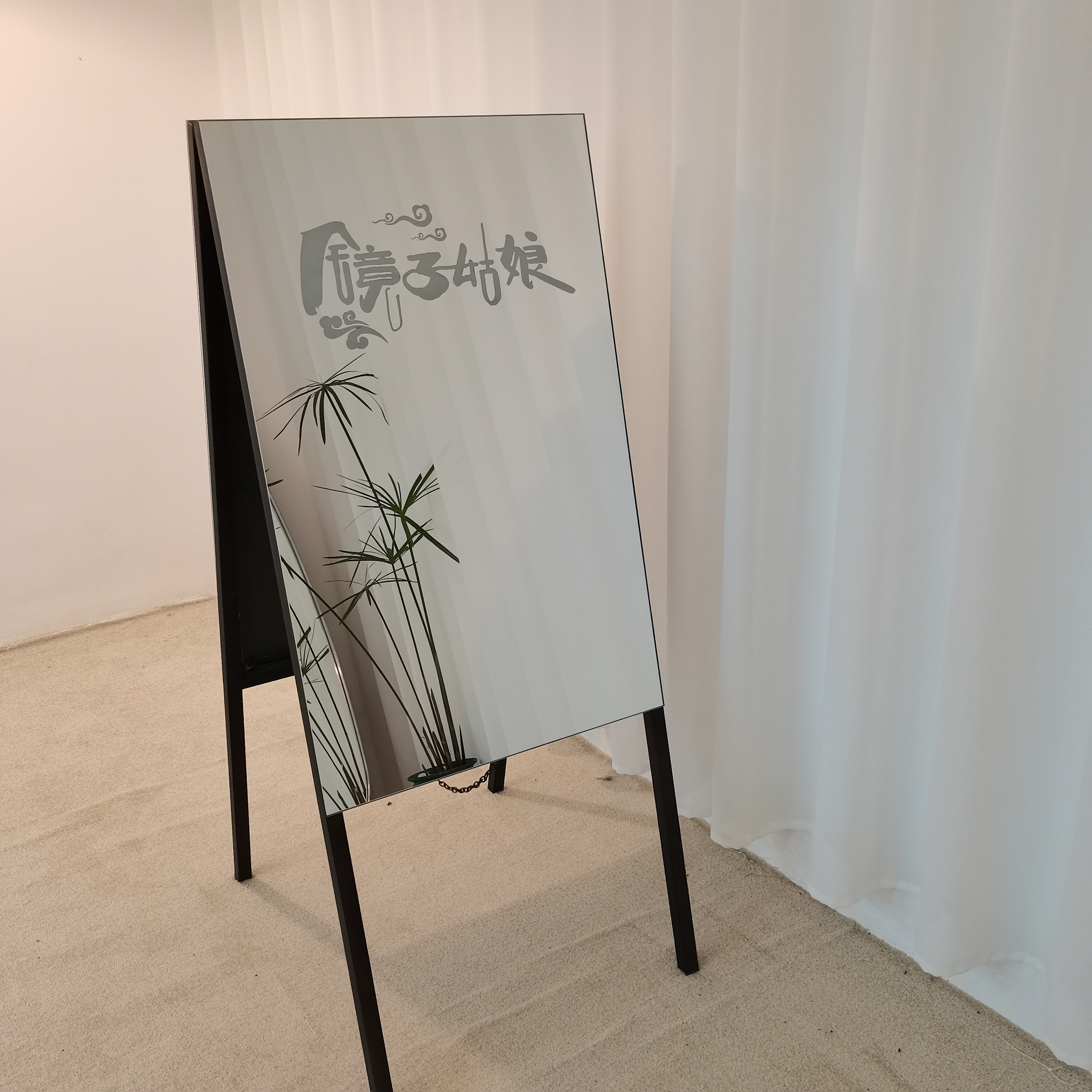 Mirror Girl Stainless Steel Custom LOGO Display Stand Clothing Store Double Sided Selfie Mirror Double Sided Mirror Movable Mirror