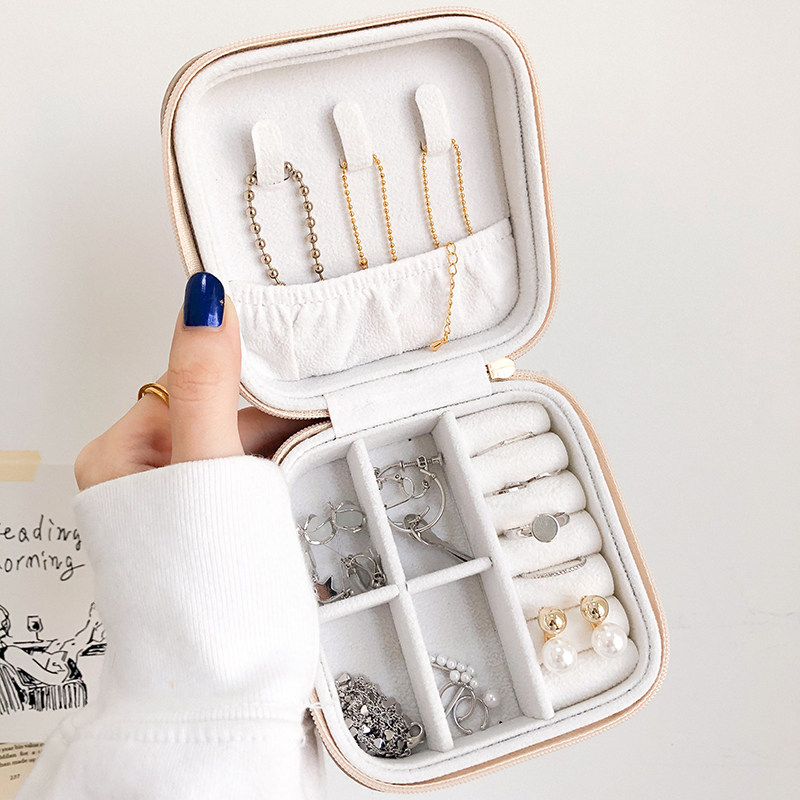 Necklace earrings ring jewelry box female Korean net red fashion simple portable portable small jewelry storage box
