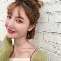 Geometric hollow love earrings Korean temperament Net red design sense earrings simple cold wind without ear hole ear clip female