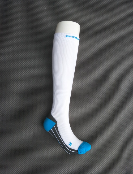 Điền kinh chạy marathon dày chạy ống chuyên nghiệp ngoài trời màu vàng cao để giúp máy nén nhanh polyester có thể tất cao cổ nike