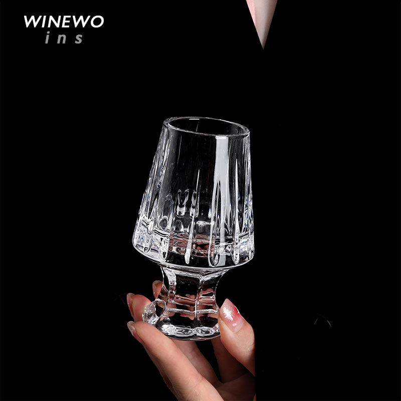 Vianasa英国皇室同款K9水晶威士忌酒杯：2026年高端水晶礼品的新宠？