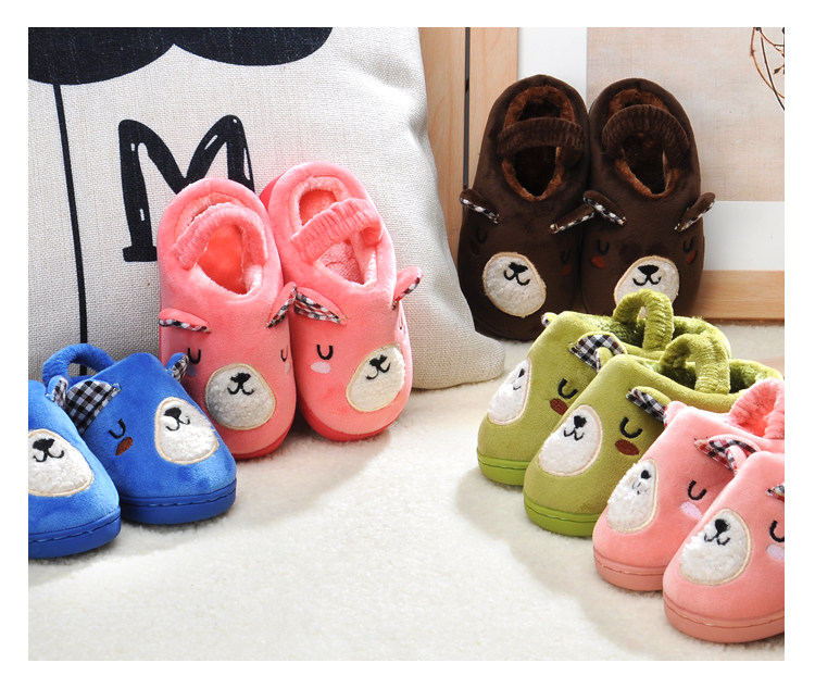 Pantoufles enfants en suède pour hiver - semelle plastique - Ref 987282 Image 10