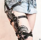 Global Pun Wind joker's Doming Sexy Legs Ring Cring Trending Foot Race Bo Punk Sling Stare Stare stare