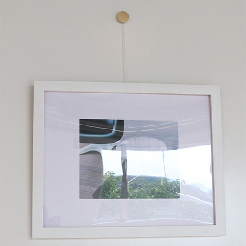 Mira Brass with transparent nylon rope hanging painting Office decorated with hanging fixer