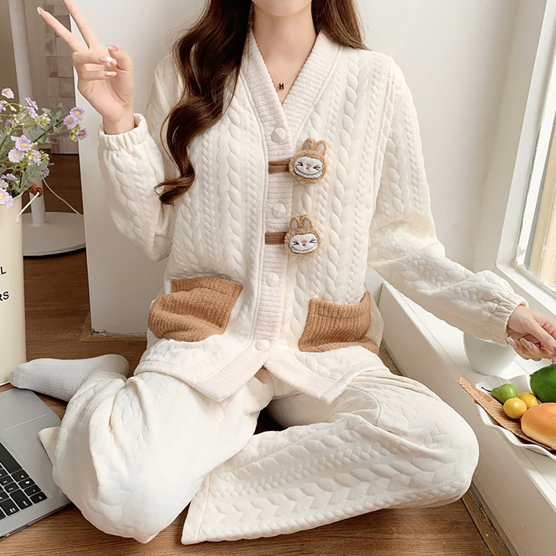Japanese Air Cotton Maternity Pajamas with Chest Pads, Thickened for Autumn and Winter, Pure Cotton, Postpartum Nursing, Maternity Sleepwear Japanese Air Cotton Maternity Pajamas with Chest Pads, Thickened for Autumn and Winter, Pure Cotton, Postpartum Nursing, Maternity Sleepwear