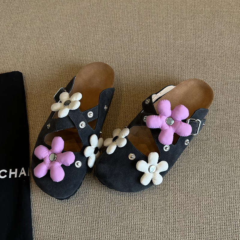 Sheepskin Version~Niche Design Detachable Flower Buckle Birkenstock Mules for Women, Retro Studded Thick-Soled Closed-Toe Slippers Sheepskin Version~Niche Design Detachable Flower Buckle Birkenstock Mules for Women, Retro Studded Thick-Soled Closed-Toe Slippers