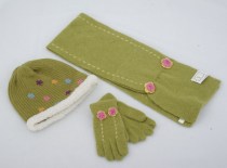 Baijing childrens knitted two-piece set special price 49 yuan to send childrens hat CE9017 childrens gloves