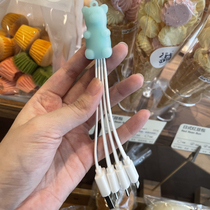 South Korean Cubs apply Apples Huawei Android oppo Xiaomi portable charging line data line three-in-one high speed