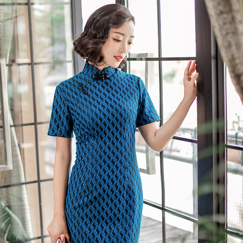  L+Blue quarter -sleeved 110cm clothing length  