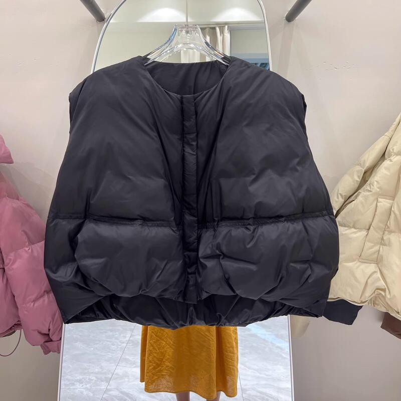 2026 New Style Women's Short down Vest with Round Neck, Simple White Duck down Jacket, Slim-Fit Outerwear Vest, Trendy