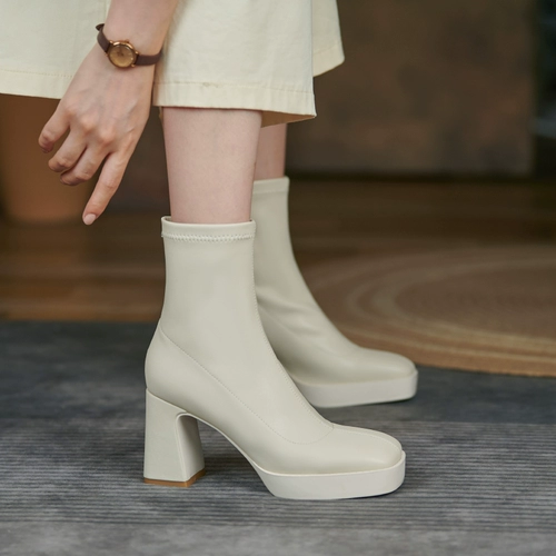 Martens, эксклюзивные короткие сапоги, эластичные ботинки с квадратным носком на каблуке, подходят для весны и осени, широкий устойчивый каблук