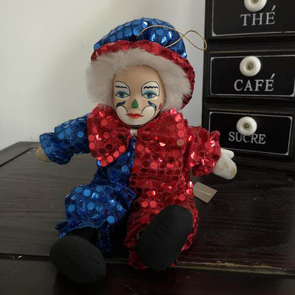 Sample old dirty dolls rural ceramic dolls rough antique circus clown Facebook dolls