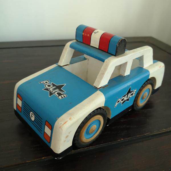 Sample intersample wooden car model Old Master car gift wood carts collection of antique cars nostalgic and dilapidated 