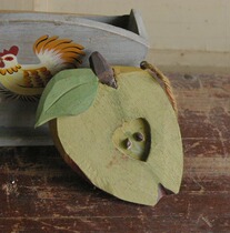 Original eco-handmade natural gardening Decorative Chun Park Wood Carving Craftsmanship Apple Rough Pan Black