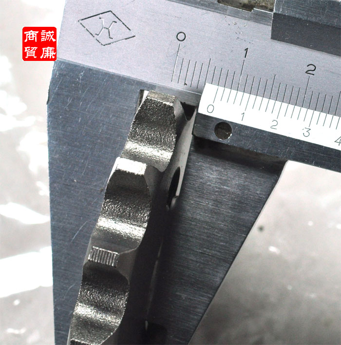 Xe máy JL sói đơn độc 15 răng 20CrMnTi 428 bánh xích nhỏ bay nhỏ bánh răng 13 xe máy