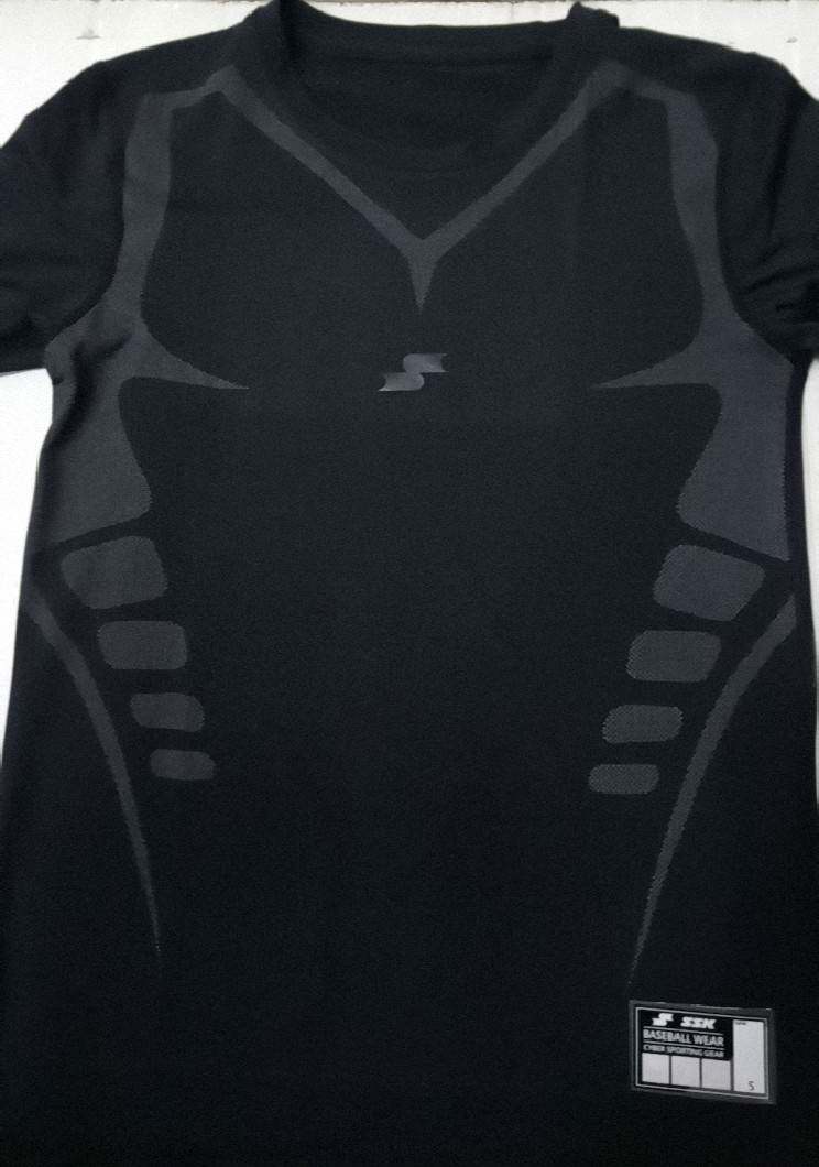 SSK sticks with long sleeves round collar tight fit and fast and dry