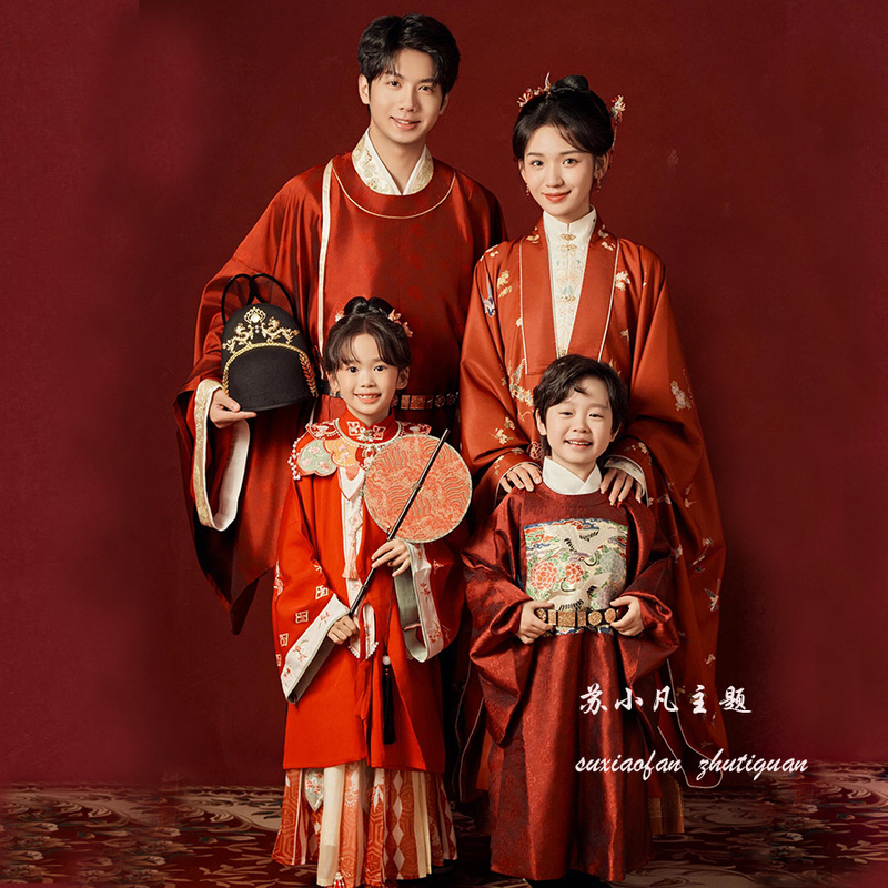 New Photo Studio Family-Themed Clothing for Photo Shoots, Hanfu for Couples, Studio Wedding Photos, Chinese Style Retro Tang Suit