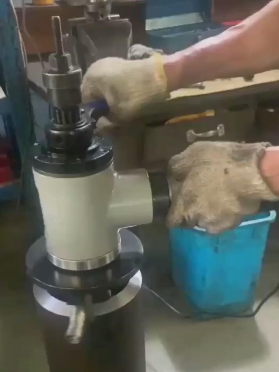 Aotai electric pneumatic internal rising beveling machine Carbon steel stainless steel pipe hand-held pipe flat grinding chamfering machine