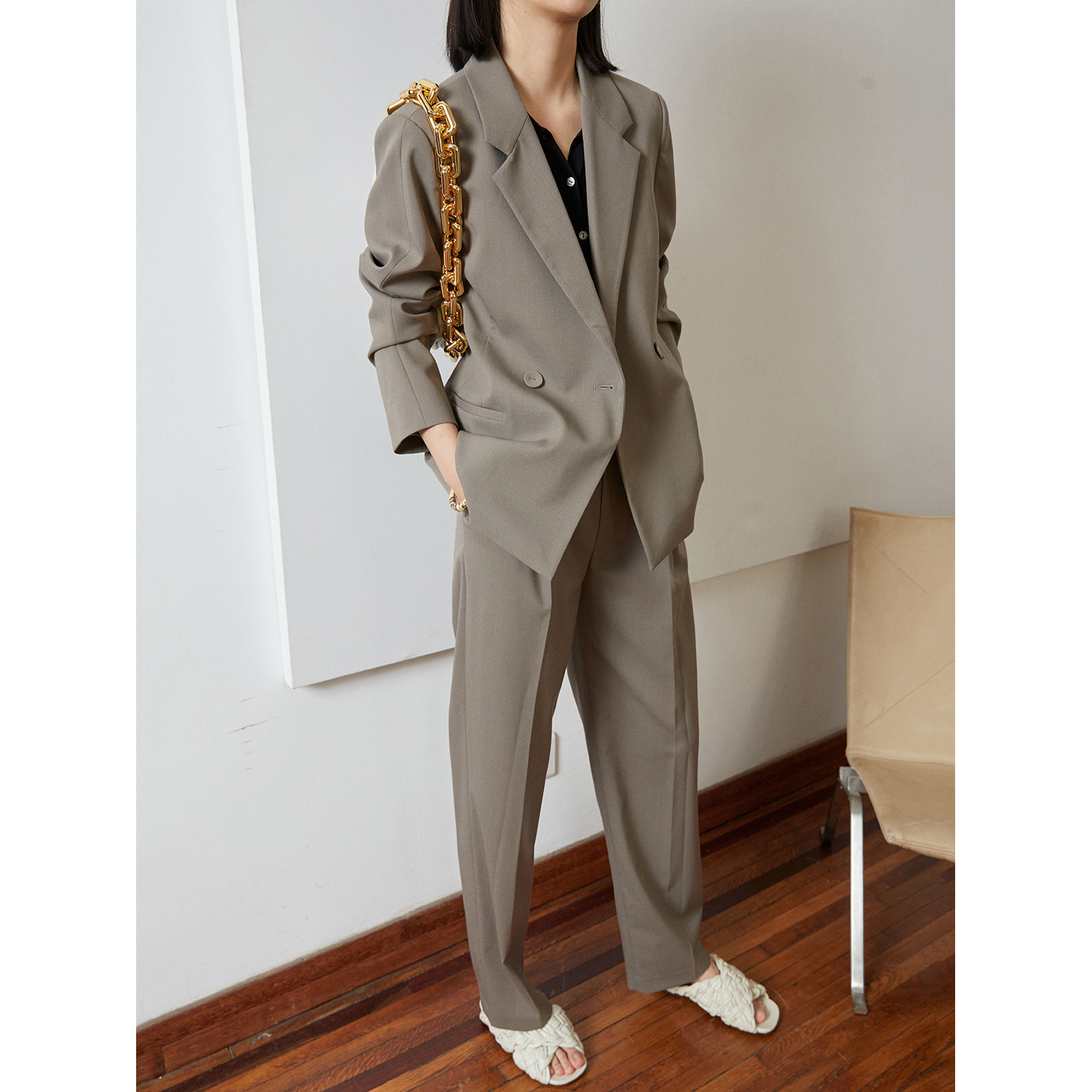 MRS Studios worsted washable wool fabric two-button suit wide-waist trouser suit loose and casual