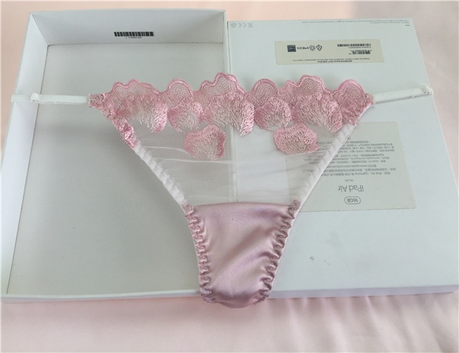 Foreign Trade Tail Goods Silk Underwear, Adjustable Telescopic Thin Straps, Silks and Satins Thong, Unlimited Figure Elasticity