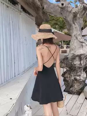 Black beach skirt female summer small backless thin suspender dress Sanya seaside photo holiday small black skirt