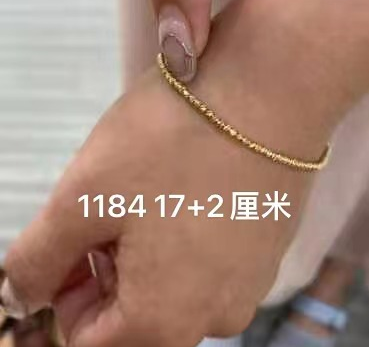 18K gold hand alchemist gold 17 2cmk gold handout